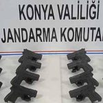 Sırtındaki Çuvaldan 14 Tabanca Çıktı. Şüpheli Tutuklandı